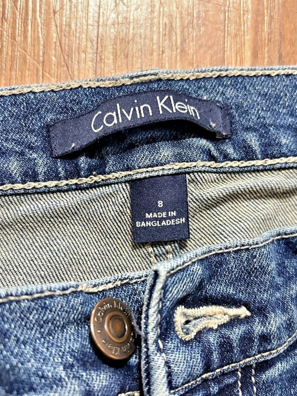 Calvin Klein Straight Leg Jeans Blue Size 8 Like New - Picture 3 of 4